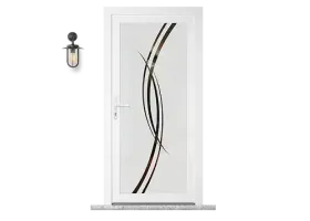 Porte d'entrée blanche avec une vitre ornée de motifs géométriques noirs et marrons, accompagnée d'une applique murale extérieure moderne.