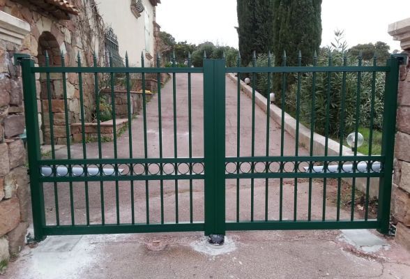 TRYBA Roquebrune-sur-Argens : spécialiste menuiseries de qualité.