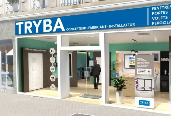 Façade d'un magasin TRYBA avec une large vitrine et des affiches publicitaires, spécialisé dans la vente de fenêtres, portes, vo